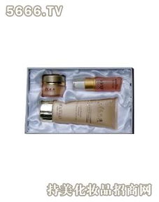 探索美寶化妝品 產品全覽、真實評價與最新展示